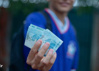 Parceria Prefeitura e Caixa oferece R$100 por mês a mais de 11 mil alunos em João Pessoa